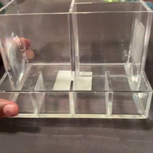 A nice make up brush holder